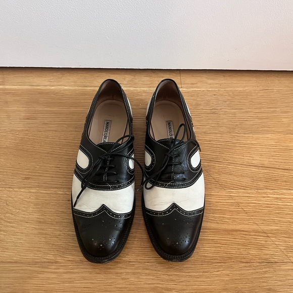 Manolo Blahnik Shoes - MANOLO BLAHNIK Vintage Black and White Oxford Dress Shoes